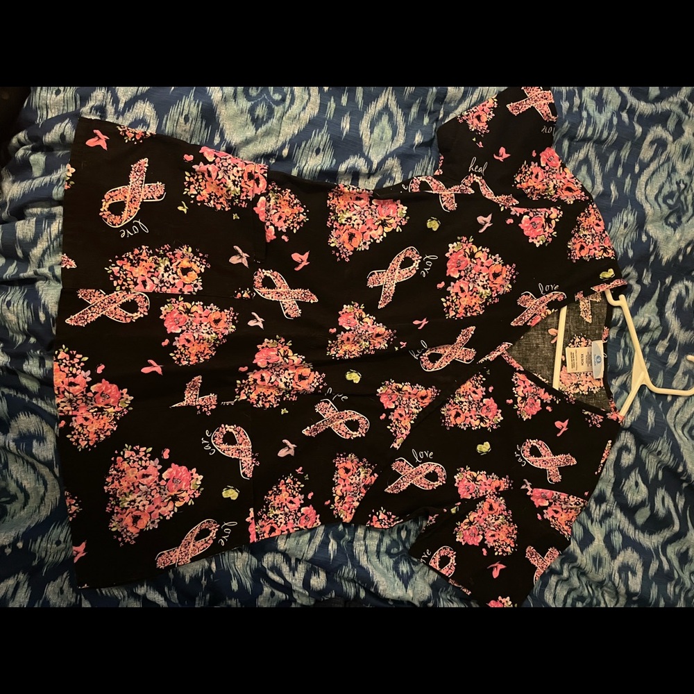 XS breast cancer scrub top